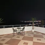 Ardi Apartment *