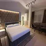 Ardi